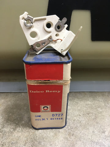 AC DELCO D727 HOLDER