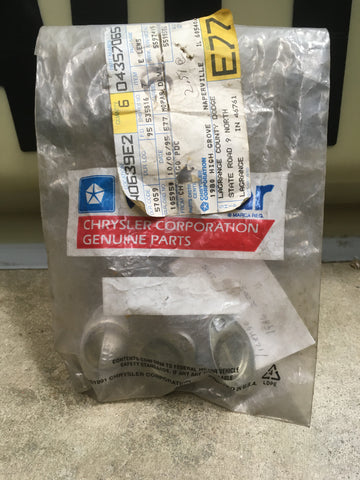 MOPAR D4357065 LICENSE BULBS FOR 1986-2003 DODGE & JEEP